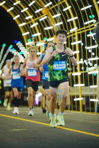 BIB: 40404, 42461
                            <button type="button" onclick="openModal(22811226)" class="btn btn-primary btn-sm float-right btn-popup" data-toggle="modal" data-target=".modal-high-quality">
                        <i class="fas fa-shopping-cart"></i> Add to Cart
                    </button>
                                            <button type="button" onclick="isThisMe(22811226, true)" class="btn btn-success btn-sm float-right btn-popup btn-isme hidden" data-toggle="tooltip" data-placement="bottom" title="นี่คือรูปของคุณใช่ไหม คลิกที่นี่เพื่อเอาเข้าอัลบั้ม">
                        <i class="fas fa-plus"></i> Add to album
                    </button>
                    <button type="button" onclick="isThisMe(22811226, false)" class="btn btn-warning btn-sm float-right btn-popup btn-isnotme hidden">
                        <i class="fas fa-ban"></i> Remove from album
                    </button>